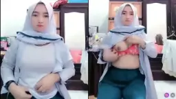 Perawat Pamer Toket Live