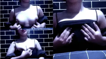 Eca Bebii ABG Montok Mainin Tetek