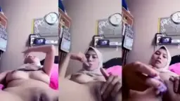 Ukhti Colmek Sambil Tiduran
