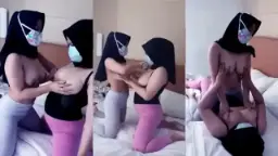 Duo Jilbab Lesbi Saling Remas Toket