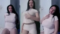 Berlian Ochi Joget Pamer Body