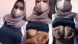 Dapet Kiriman Pap Toket Gede Hijab