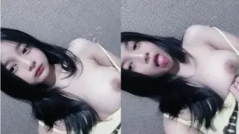 Calla Spill Toket Sambil Melet2 Viral