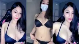 Reva Selebgram Host Sexy Live Bar2 Mango