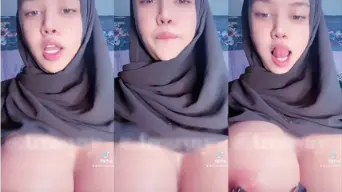 Tiktokers Hijaber Cantik Toge Sange