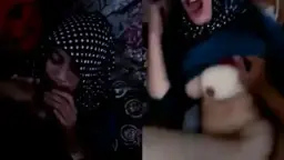 Viral Ibu Guru Hijab Dientot Murid