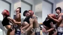 Ngentot Sambil Berdiri Pasangan Mesum