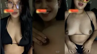 Baby Isadora Bikini Hitam Mainin Toket